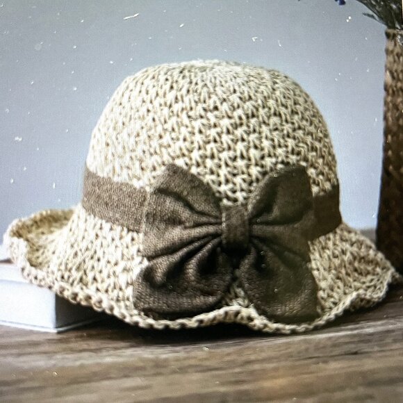 Womens Crochet Straw Hat with Ruffle Bow NEW - Picture 2 of 4